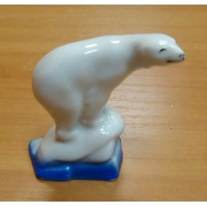 Белый медведь на льдине, 1930-40-е гг. ЛФЗ, СССР